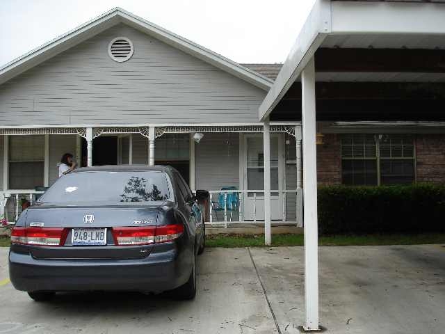 210-220 SE 16th in Paris, TX - Foto de edificio - Building Photo