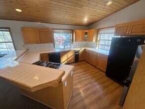 15608 Waterloo Cir in Truckee, CA - Building Photo - Building Photo