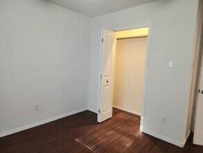 504 S Avenue B in Portales, NM - Building Photo - Building Photo