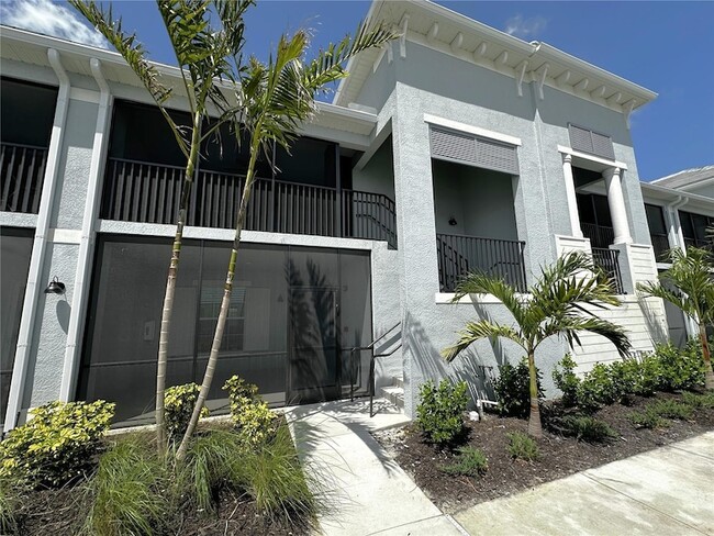 property at 14241 Heritage Landing Blvd
