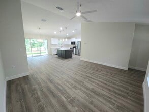 9547 N Sandree Dr in Citrus Springs, FL - Building Photo - Building Photo