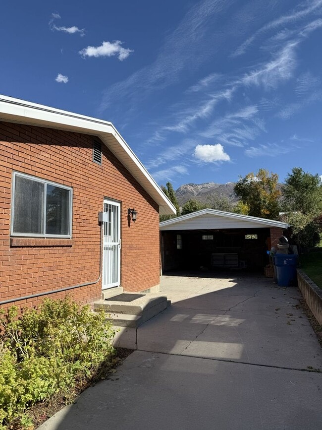 4042 Porter Ave in Ogden, UT - Building Photo - Building Photo