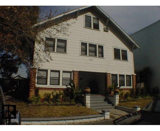825 Arlington Ave N in St. Petersburg, FL - Building Photo - Building Photo
