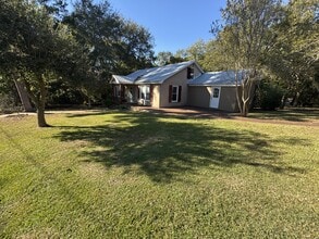 3986 Fortner St in Dothan, AL - Building Photo - Building Photo