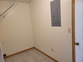 1226 Lake Dr in Lebanon, MO - Building Photo - Building Photo