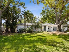 1666 North Dakota Ave NE in St. Petersburg, FL - Building Photo - Building Photo