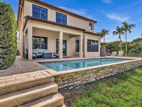 8567 NW 41 St in Pembroke Pines, FL - Building Photo - Building Photo