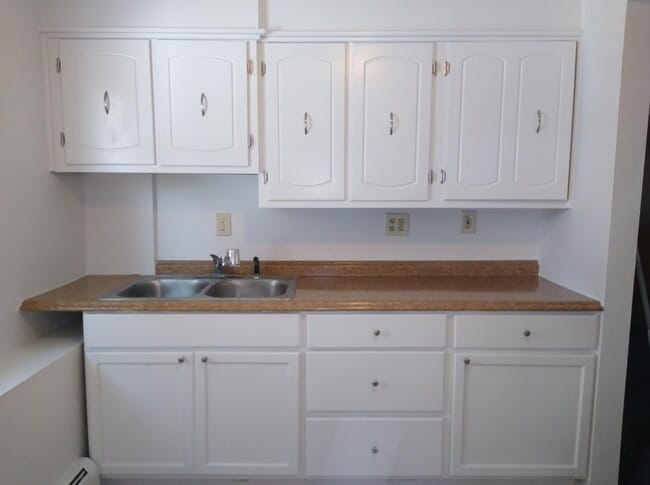 45 Barrett St, Unit 45 Barrett St in South Burlington, VT - Building Photo - Building Photo