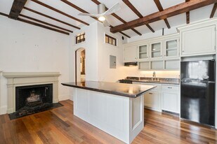 51 Hancock St, Unit #11 in Boston, MA - Building Photo