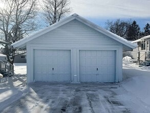 315 3rd Ave E, Unit 01-0106 in Washburn, WI - Building Photo - Building Photo