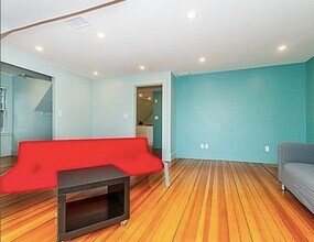 22 Mason Terrace in Brookline, MA - Building Photo - Building Photo