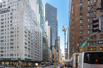 Metropolitan Tower in New York, NY - Building Photo - Building Photo