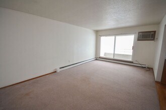 2011 Viking Dr NW in Rochester, MN - Building Photo - Building Photo