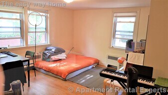 48 Kirkland St, Unit #5 in Cambridge, MA - Building Photo