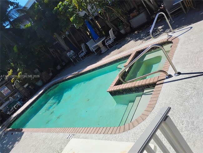 property at 305 SE 12th Ave