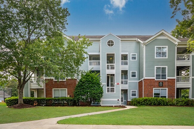 Cambridge Apartments in Raleigh, NC - Foto de edificio - Building Photo