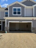 10232 McMahon Wy in Huntley, IL - Building Photo