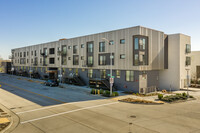 The Block in West Sacramento, CA - Foto de edificio - Building Photo