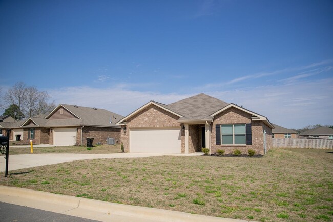 property at 1107 Quail Holw Rd