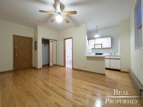 635 W Barry Ave in Chicago, IL - Building Photo - Building Photo