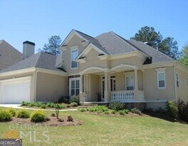 44 Vaux Way in Newnan, GA - Building Photo