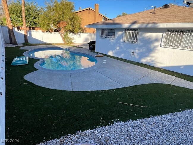 property at 3001 S Carruth St