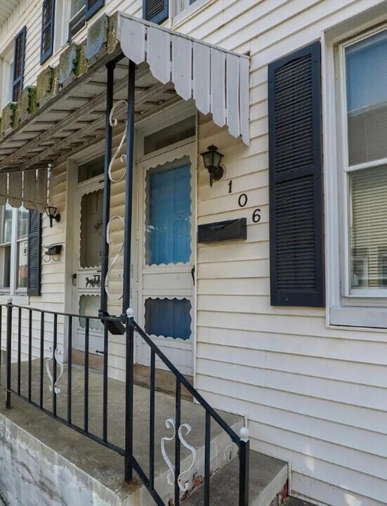 106 W 6th Ave in York, PA - Building Photo