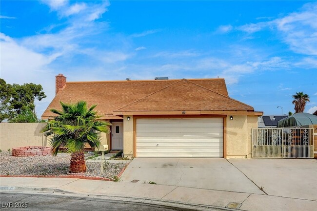 property at 7182 Acorn Ct