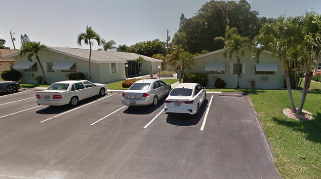 4956 Viceroy St in Cape Coral, FL - Foto de edificio - Building Photo