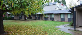 1112 E Main in Hillsboro, OR - Building Photo