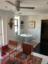 2138 California St NW, Unit Studio Apartment in Washington, DC - Building Photo - Building Photo