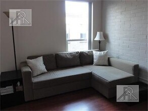 1856 Beacon St in Brookline, MA - Building Photo - Building Photo