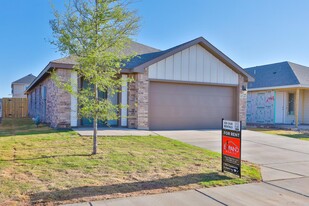 4718 126th St in Lubbock, TX - Foto de edificio - Building Photo