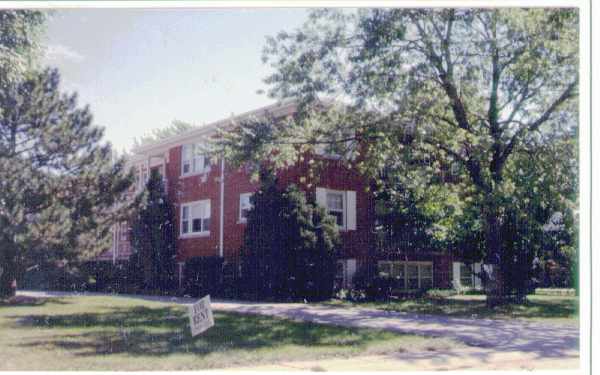 1855 N Parkside Ave in Park Ridge, IL - Building Photo