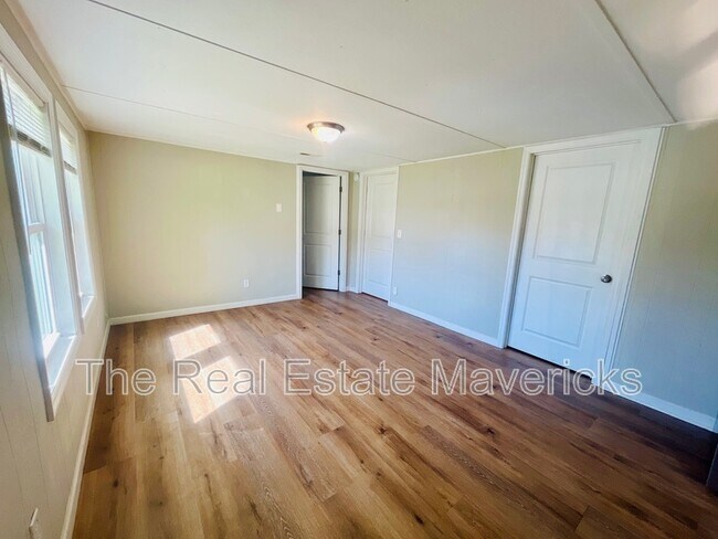 60 Trinity Rd in Trenton, GA - Building Photo - Building Photo