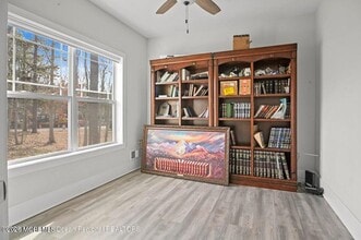 192 Willow Dr in Jackson Township, NJ - Building Photo - Building Photo