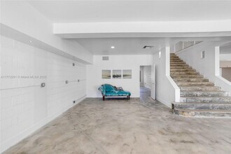 3300 NW 19th Ave in Miami, FL - Building Photo - Building Photo
