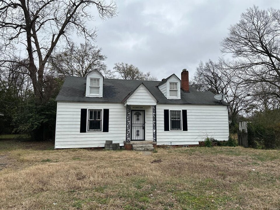 127 Broadway St in Montgomery, AL - Building Photo