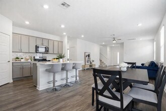 220 Century Plant Rd in Leander, TX - Building Photo - Building Photo