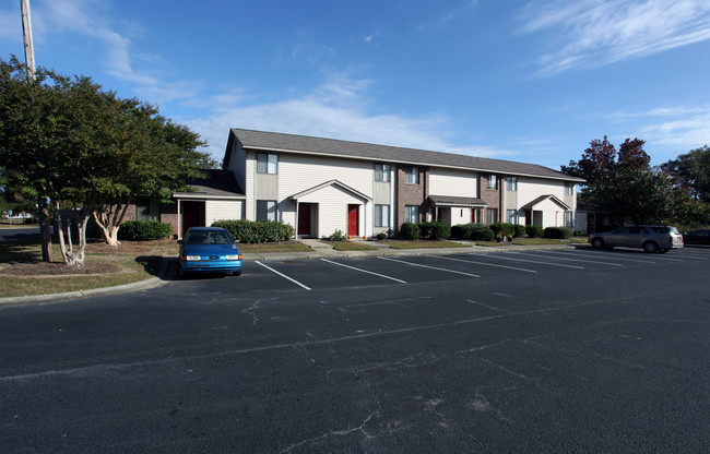 Shady Moss Townhouses in Conway, SC - Foto de edificio - Building Photo