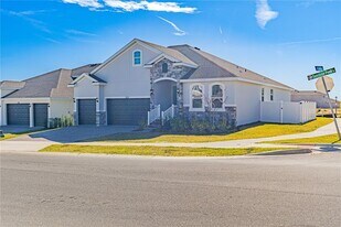 2137 Sunshine Peak Dr in Minneola, FL - Building Photo