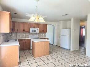 4302 Gentle Grove Dr in San Antonio, TX - Building Photo - Building Photo