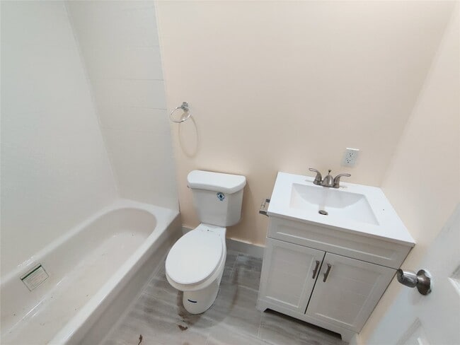 11 Avenue A in Johnson City, NY - Building Photo - Building Photo