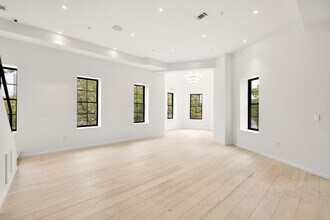1451 Maryland Ave NE, Unit Penthouse in Washington, DC - Building Photo - Building Photo