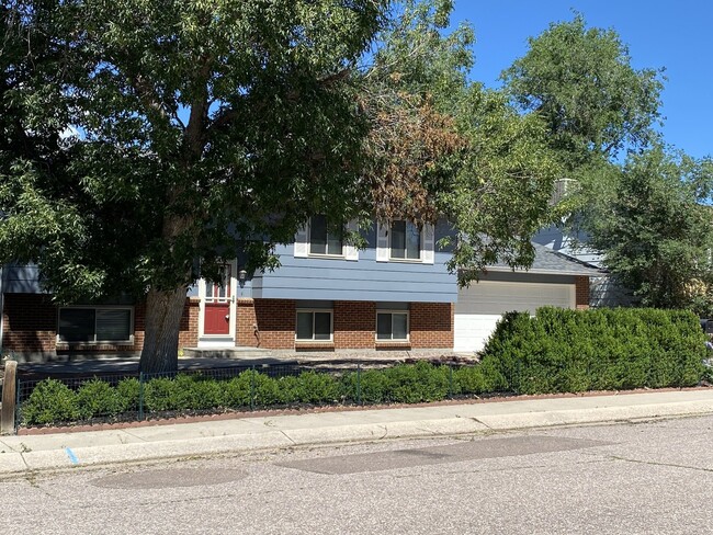 property at 1514 Nokomis Dr