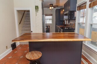 1151 Hamline Ave N in St. Paul, MN - Building Photo - Building Photo