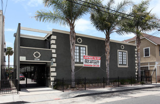 4th Street Apartments in Long Beach, CA - Foto de edificio - Building Photo