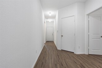 124 Cherry Ridge Rd in Georgetown, TX - Foto de edificio - Building Photo