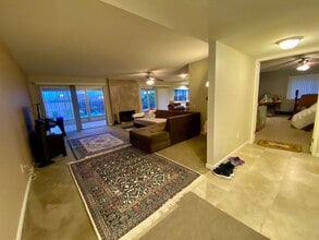 12608 Mantilla Rd in San Diego, CA - Building Photo - Building Photo