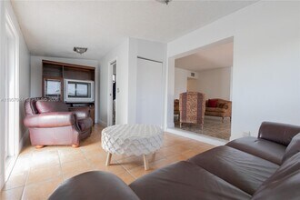 4420 SW 114th Ct in Miami, FL - Building Photo - Building Photo